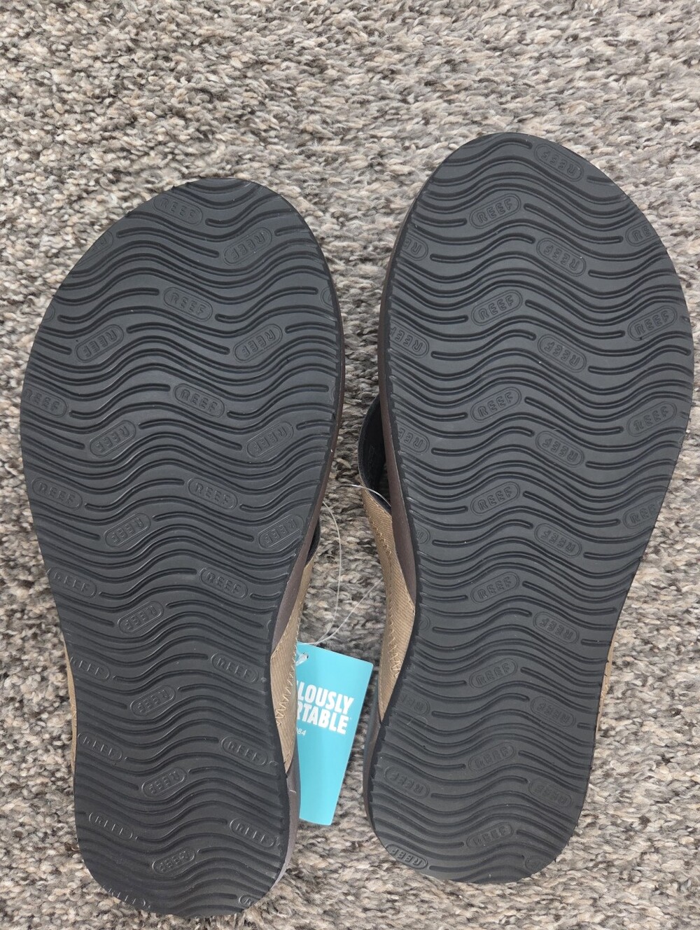 NWT Reef Brown Cushion Comfort 2.0 Canvas-Strap Flip Flops with Dark Footbed - Picture 2 of 5